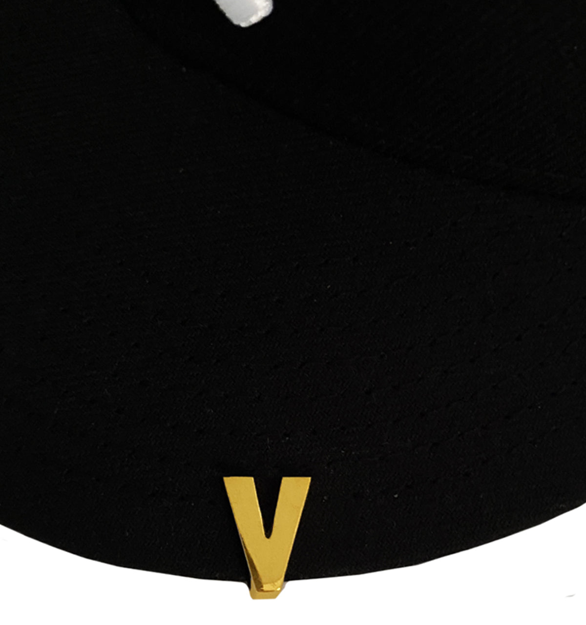 Letter "V" Brim Hat Clip